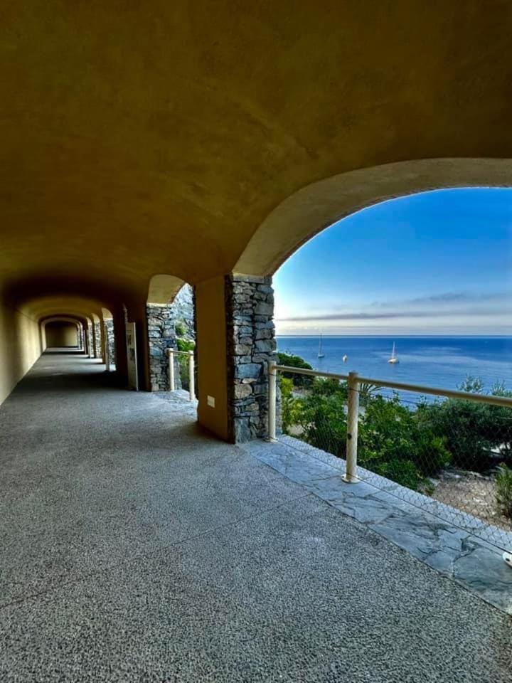 Ca Dei Poi - Loft Il Timone Apartment Riomaggiore Luaran gambar