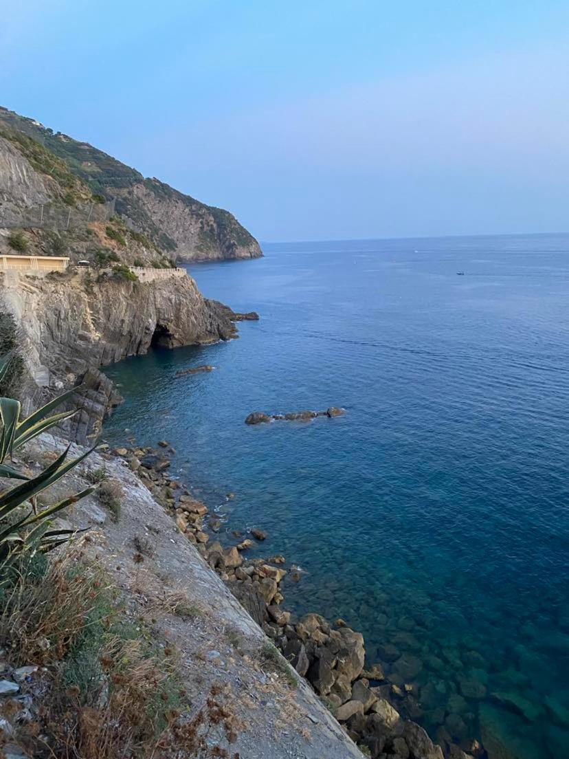 Ca Dei Poi - Loft Il Timone Apartment Riomaggiore Luaran gambar
